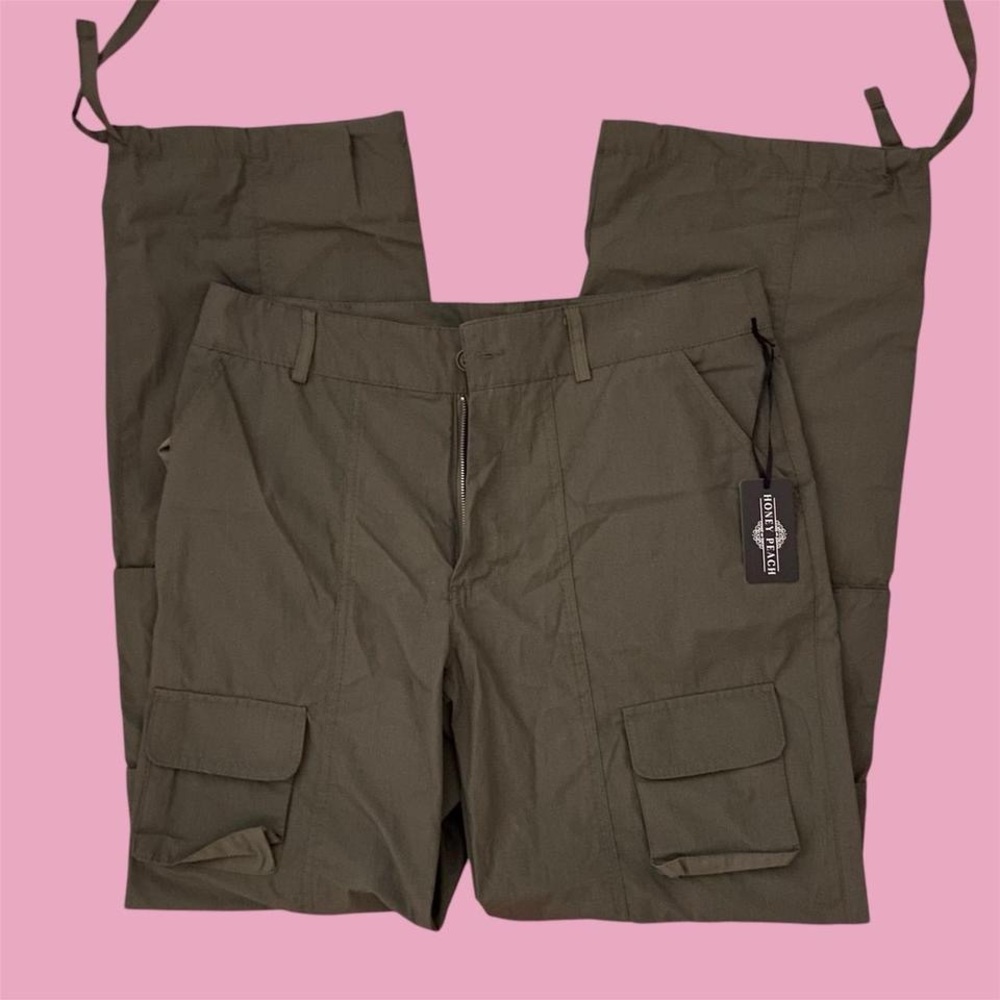 cute khaki green utility cargo pants